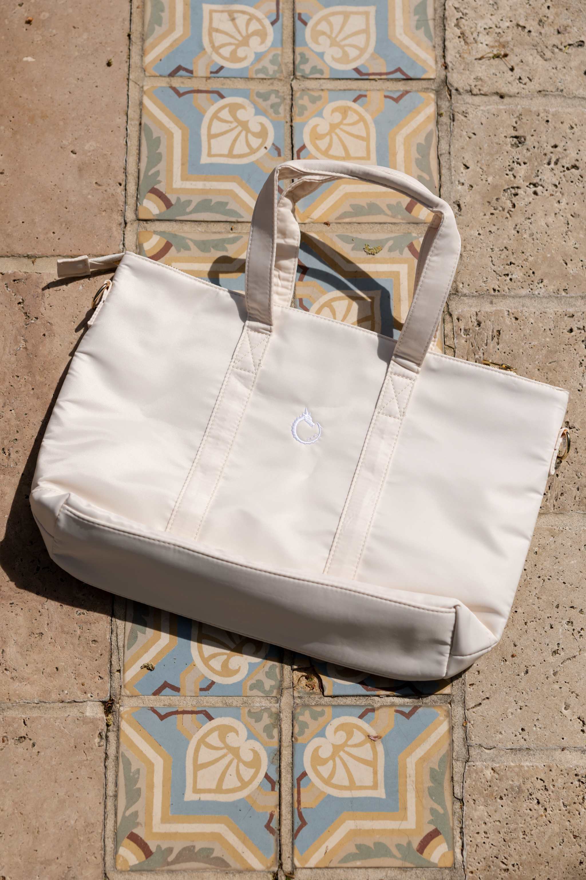 Medium Ivory Tote - Elegant & Versatile Tote Bag for Women & Men
